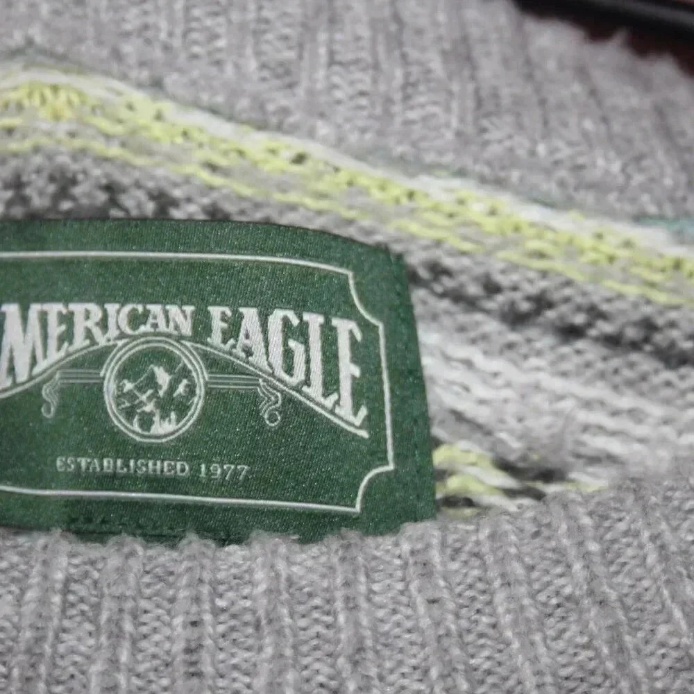 American Eagle Striped Crew Neck Sweater Size Medium - Picture 3 of 11